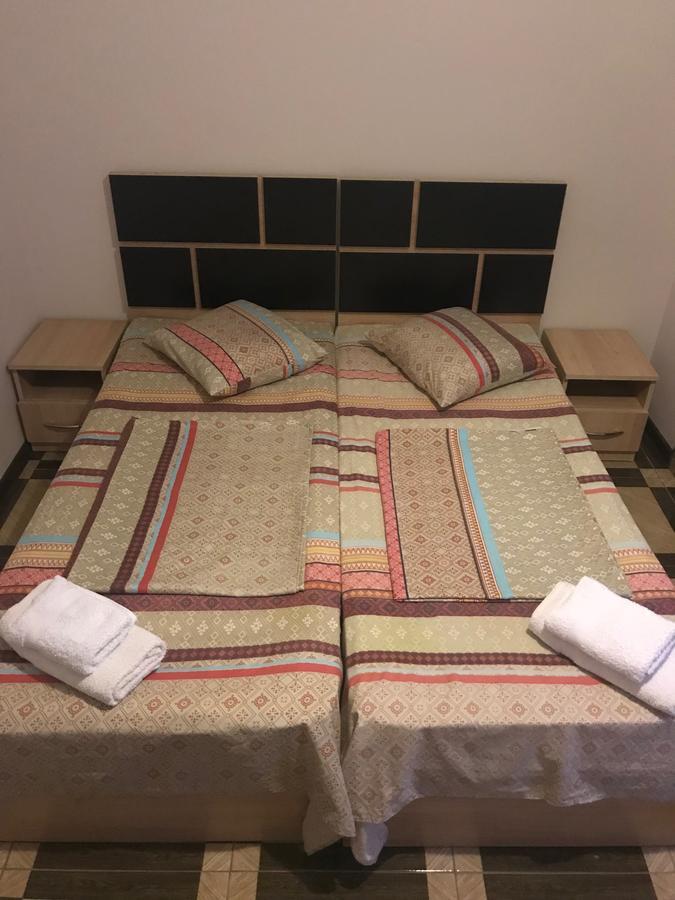 Holiday House Батумі Екстер'єр фото