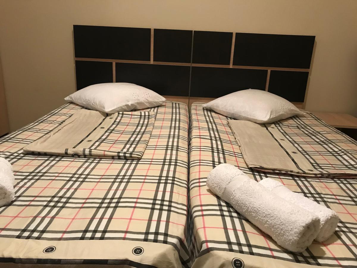 Holiday House Батумі Екстер'єр фото