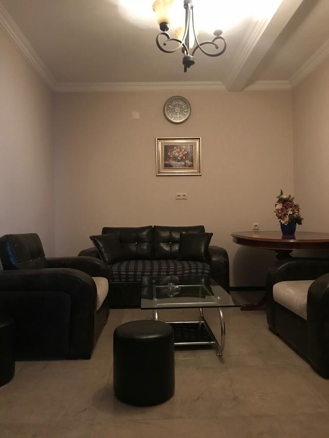 Holiday House Батумі Екстер'єр фото