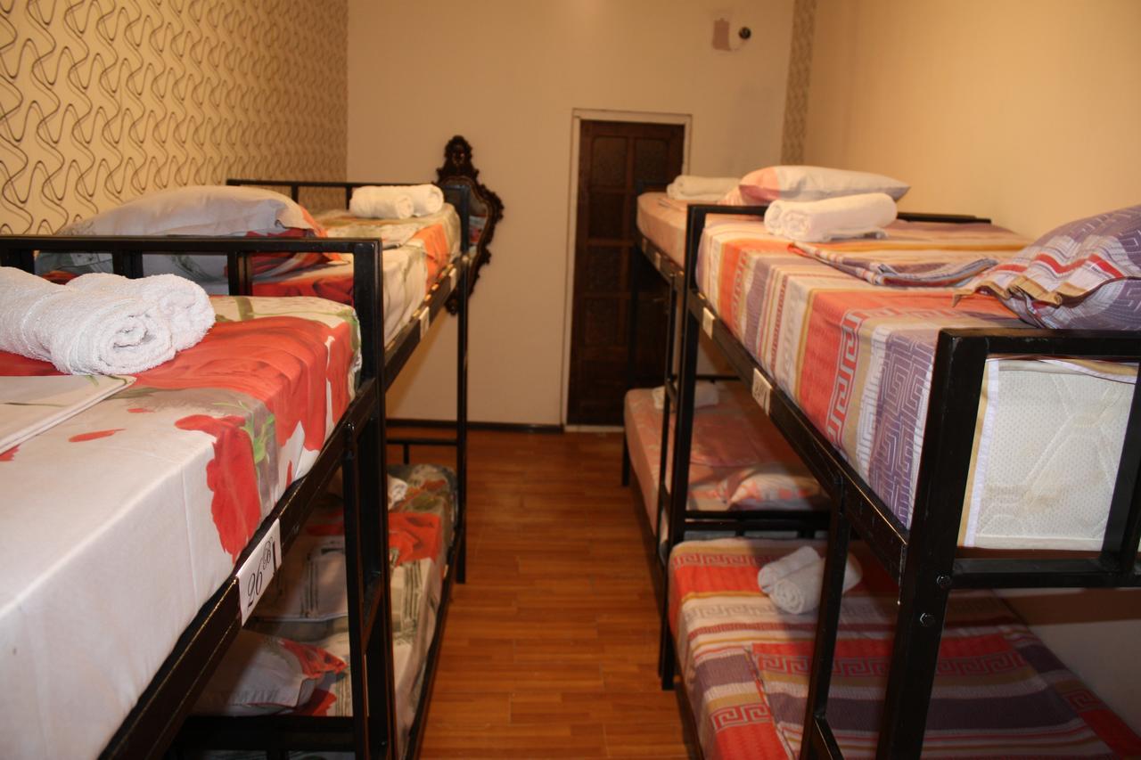 Holiday House Батумі Екстер'єр фото